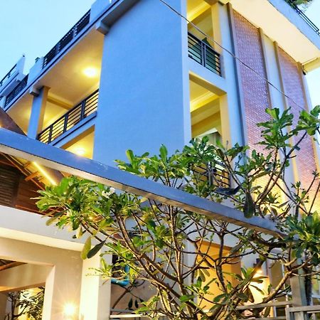 Neakru Guesthouse And Restaurant Kampot Εξωτερικό φωτογραφία