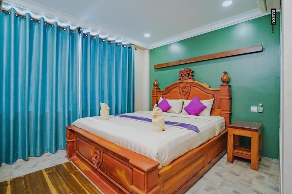 Neakru Guesthouse And Restaurant Kampot Εξωτερικό φωτογραφία