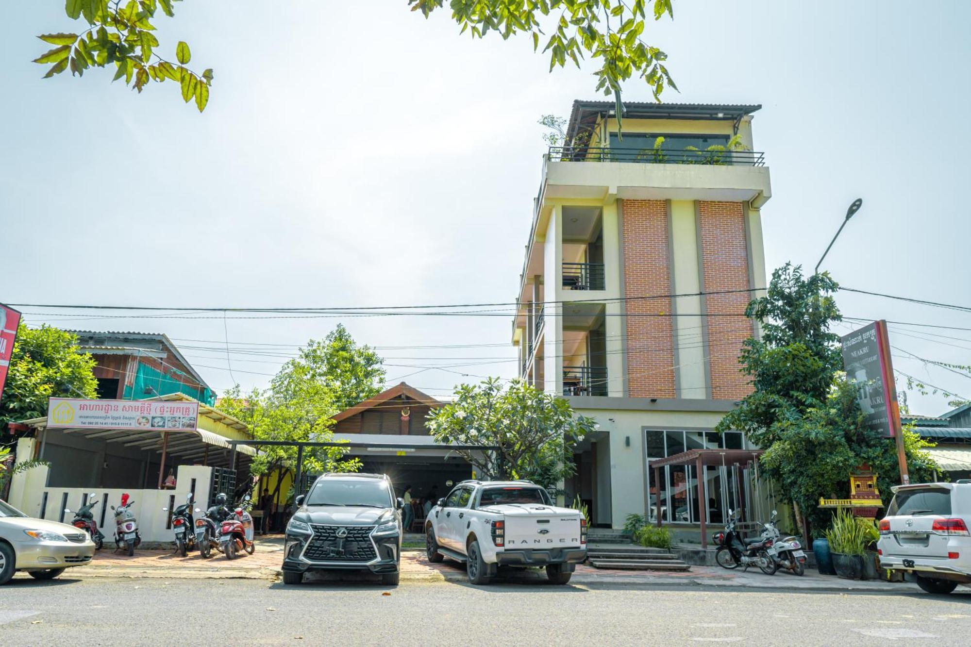 Neakru Guesthouse And Restaurant Kampot Εξωτερικό φωτογραφία