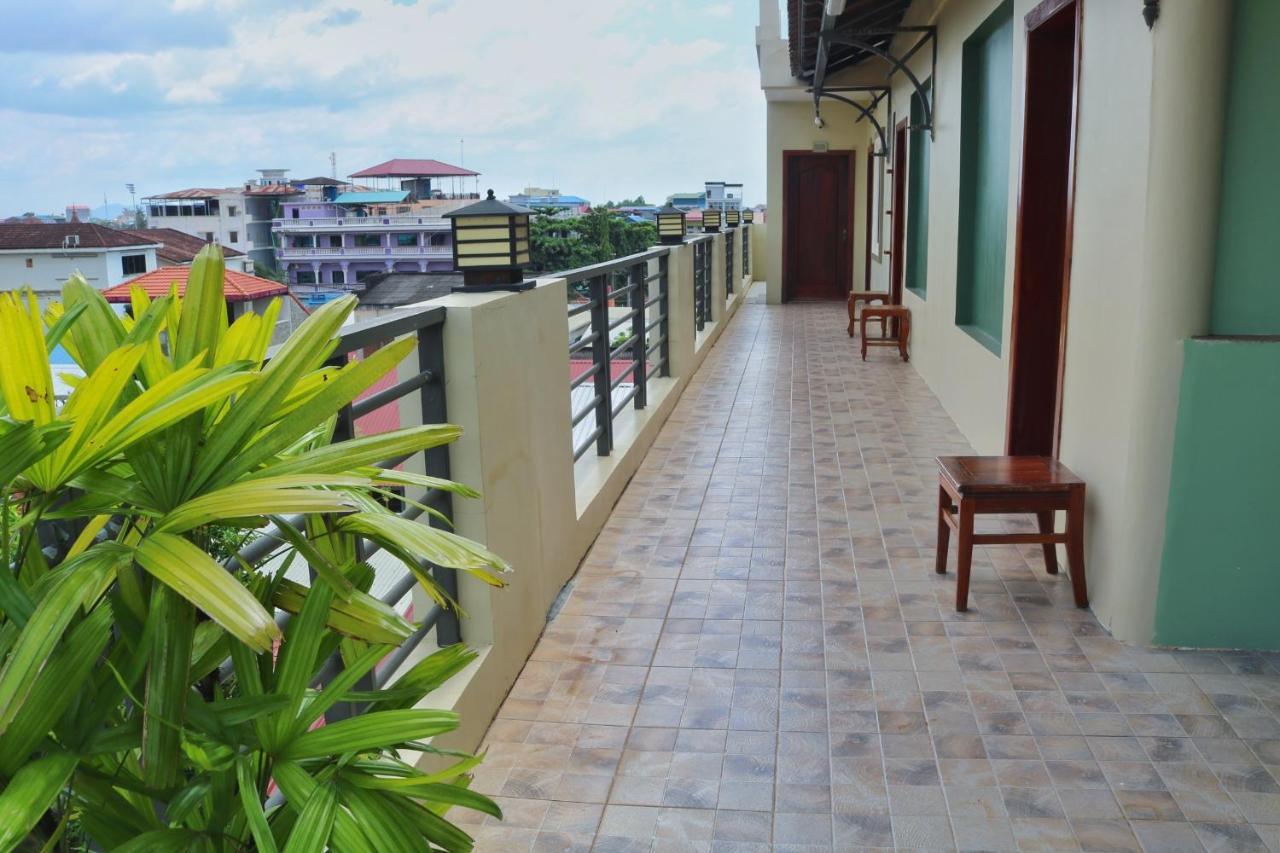 Neakru Guesthouse And Restaurant Kampot Εξωτερικό φωτογραφία