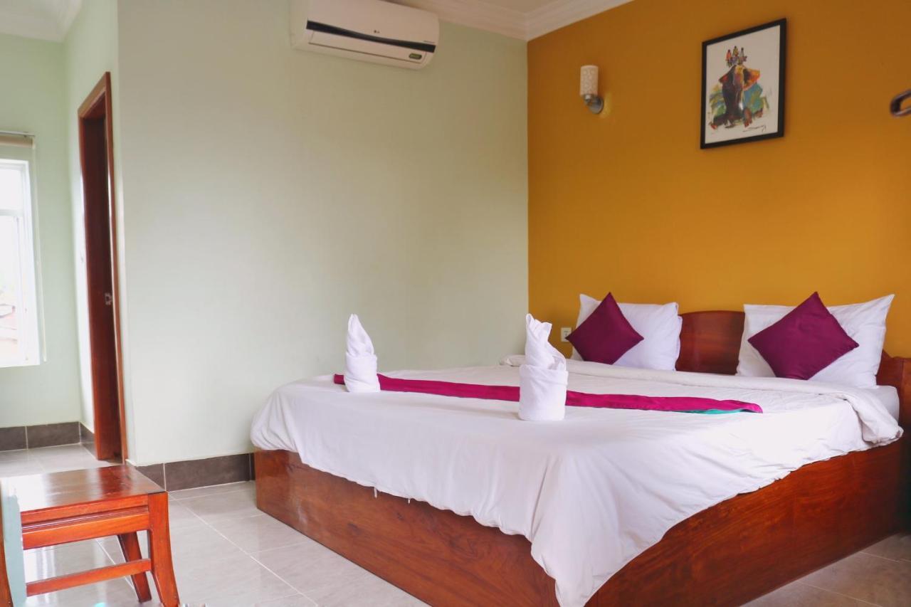 Neakru Guesthouse And Restaurant Kampot Εξωτερικό φωτογραφία